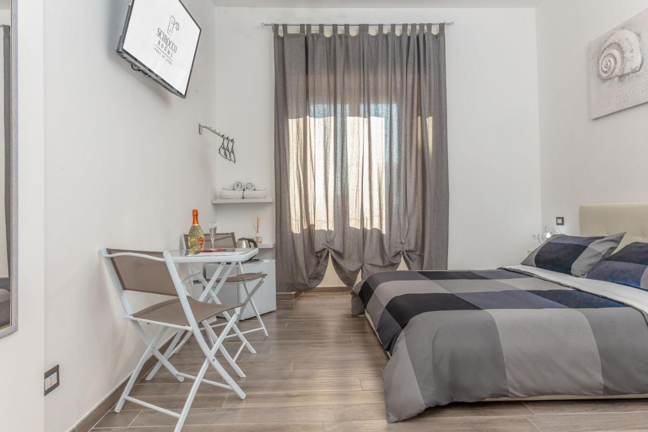 Scirocco Rooms Civitavecchia Bagian luar foto